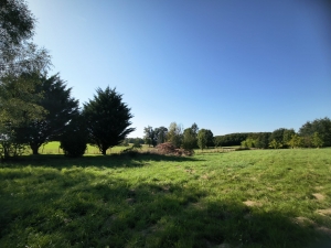 Building Plot with Services Nearby