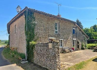 €161300 - Beautiful Old House With Nice Garden
