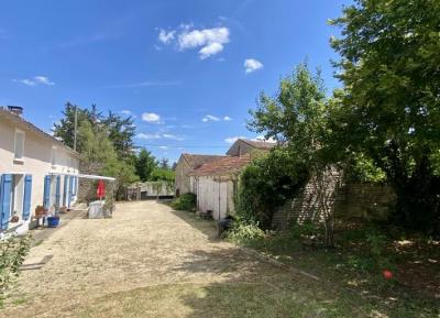 Pretty Stone Longere House With Private Gardens