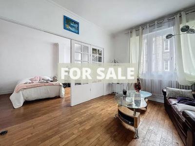 Town House With Courtyard