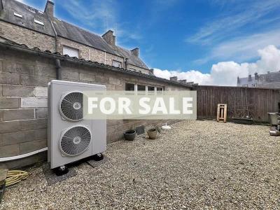 Town House With Courtyard