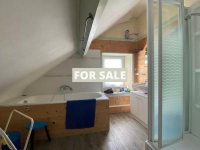 Detached House with Garden by the Coast