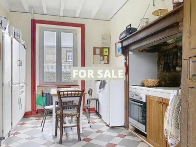 Detached House with Garden by the Coast