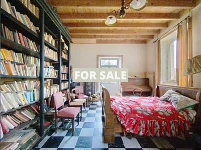 Detached House with Garden by the Coast