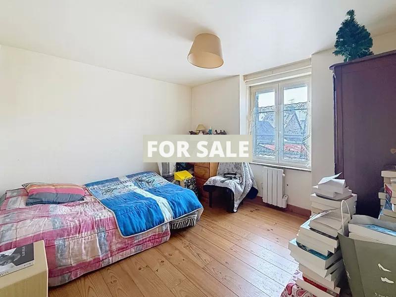 Town House in Coastal Resort Location