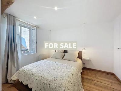 Town House in Coastal Resort Location