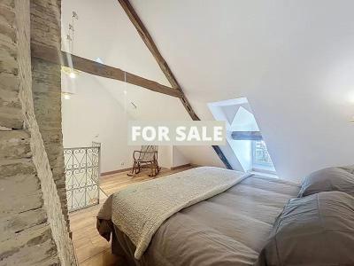 Town House in Coastal Resort Location