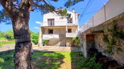 Charming Village House With Spacious Garage And Garden