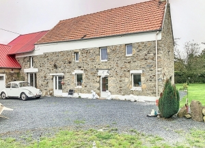 Traditional Stone Built House in Excellent Condition