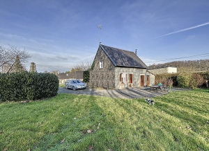 Detached Country House with Outbuilding