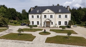 Manor House with Guest House and Outbuildings