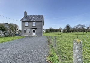 Detached Country House with Open Views