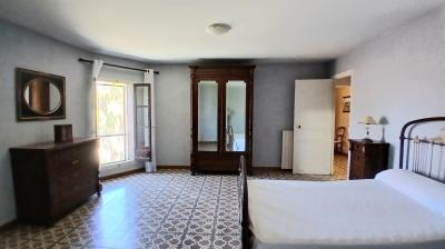 Charming Winegrowers House With Pool and Large Outbuilding