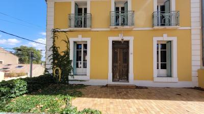 Beautiful Town House, Garage, Small Garden And Terraces