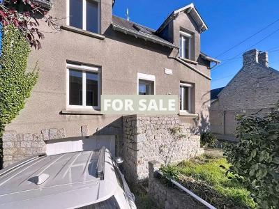Detached House with Garden by the Coast