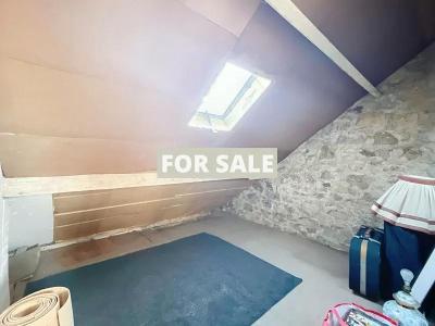 Detached House with Garden by the Coast