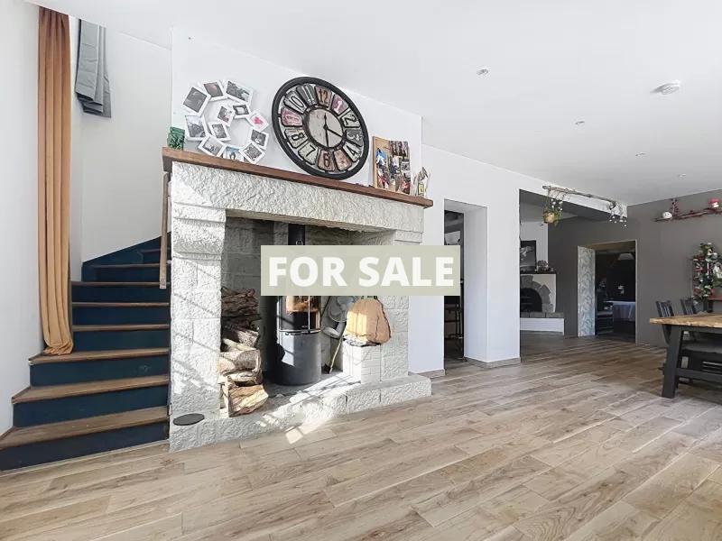 Detached Country House with Large Garden