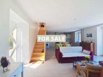 Detached House with Landscaped Garden