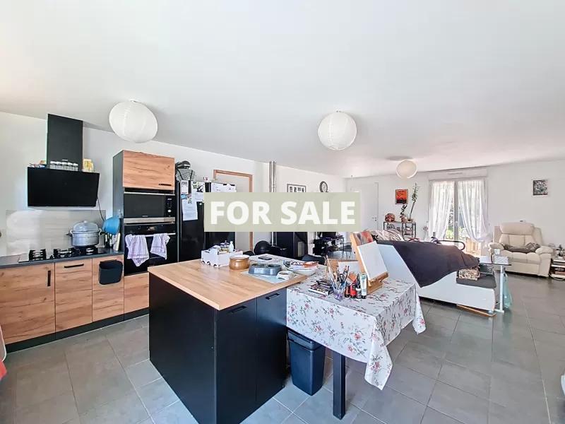 Detached House with View of Mont-St-Michel