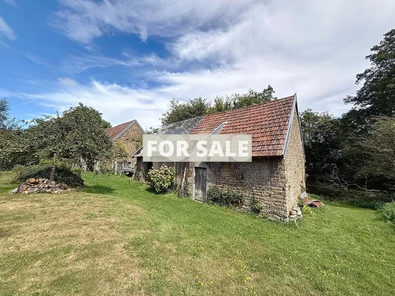 Detached Country House with Pond and Guest Gite