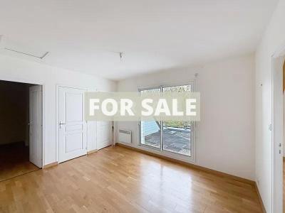 Contemporary Detached House by the Coast