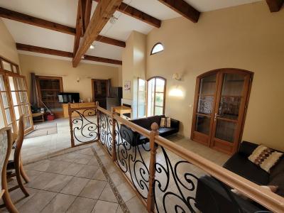 Detached Villa On 2 Hectares In The Heart Of Vineyards, With A Pool