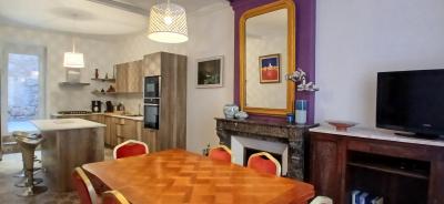 Elegant 18th Century Bourgeoise House