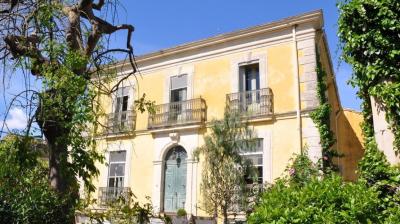 Beautiful Bourgeoise House, Entirely Renovated