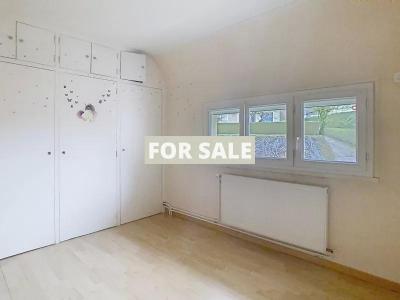 Town House with Neat Garden