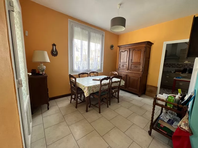 Coastal Cottage with Character