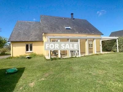 Detached Coastal House with Garden
