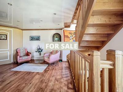 Coastal House in Great Location