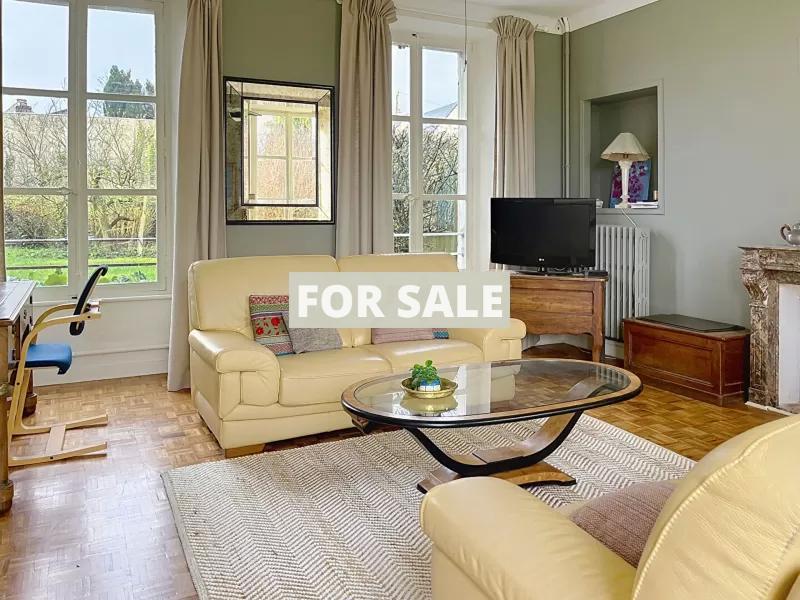 Beautiful Manor House Style Period Property