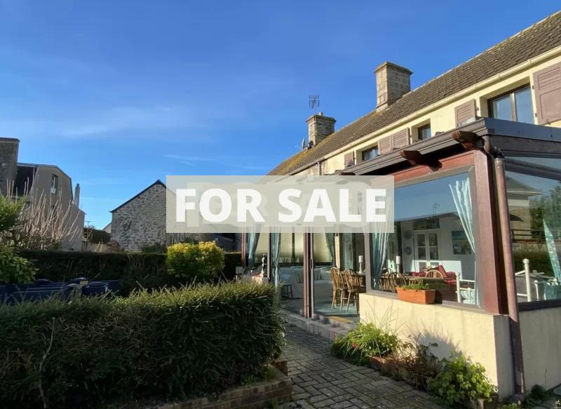 Traditional House with Garden