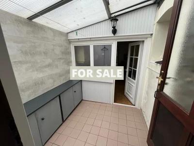 Town House with Neat Garden