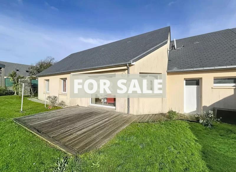 Contemporary Detached House by the Coast