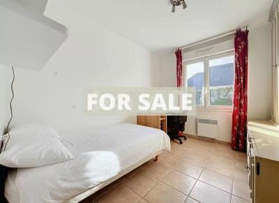 Contemporary Detached House by the Coast