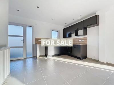 Detached House with Garden by the Coast