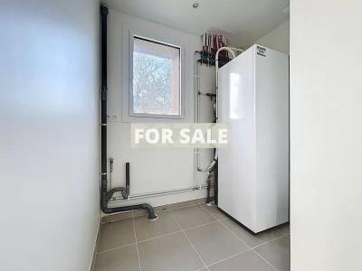 Detached House with Garden by the Coast