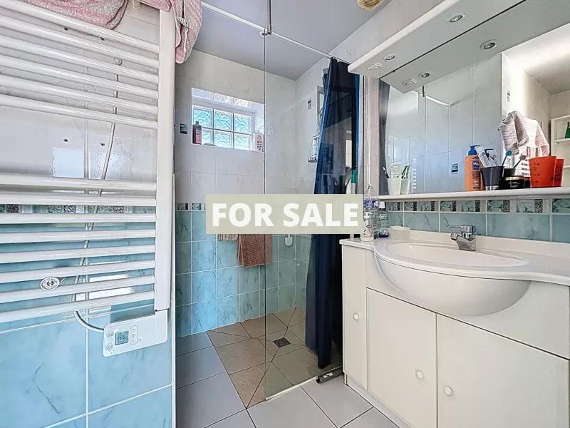 Detached Country House with Open Views