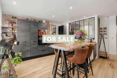 Detached Country House with Lovely Interiors