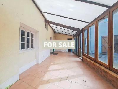 Charming House with Good Potential, Not Overlooked