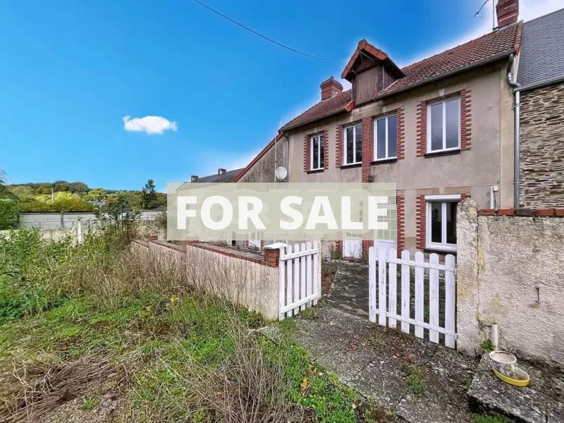 Traditional House with Garden