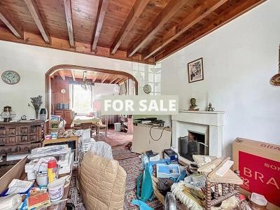 House with Garage and Garden by the Coast