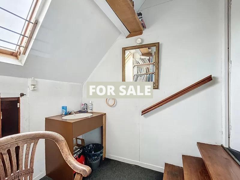 Manor House Style Property in Coastal Location