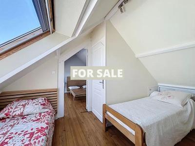 Pretty Detached Coastal House with Garden