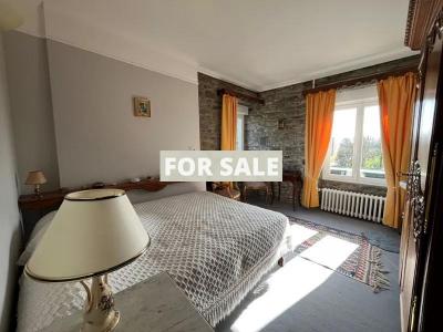 Detached House with Garden in Quiet Location