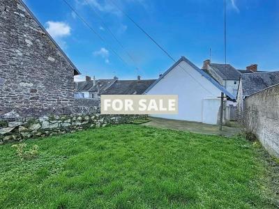 Lovely House and Garden Close to the Coast