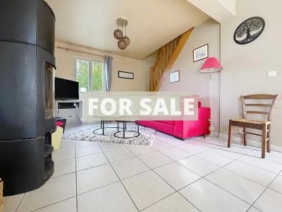 Detached House with Garden by the Coast