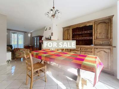 Detached House with Garden by the Coast